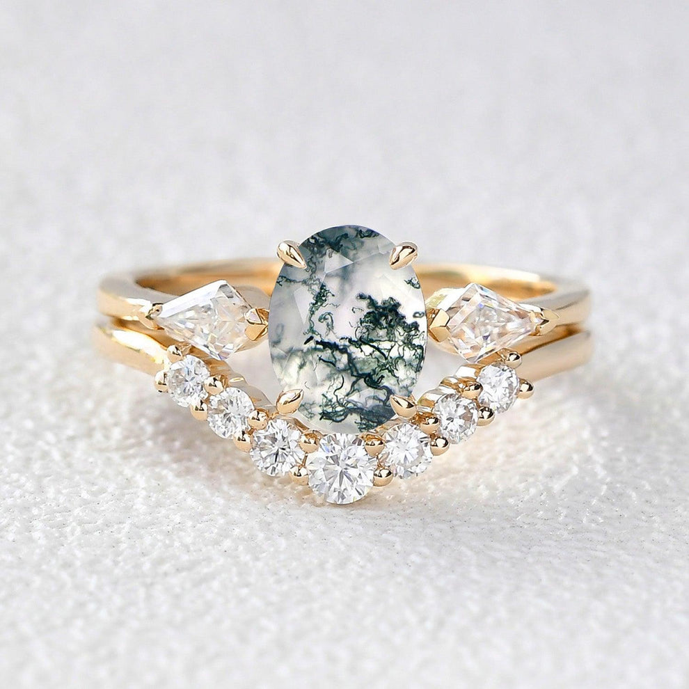 Delphine’s Wings | Oval Moss Agate Three Stone Bridal Set 2pcs.