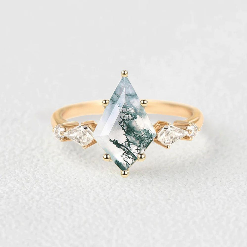 2.0ct Kite Moss Agate Five Stones Gold Engagement Ring.
