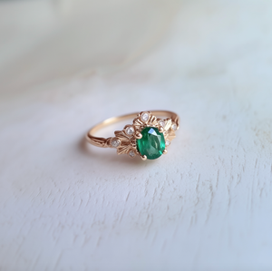 Isolde’s Willow | Vintage Oval Natural Emerald Engagement Ring.