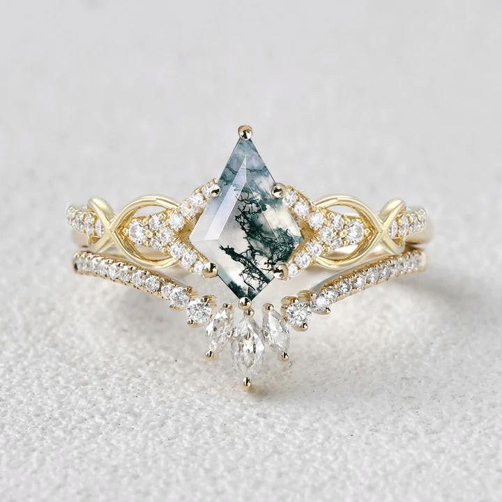 Kite Cut Moss Agate Antique Engagement Ring Set 2pcs.