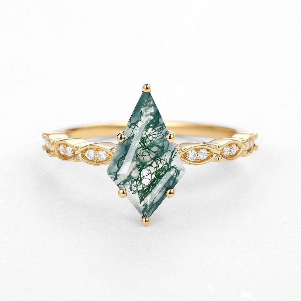 Kite Cut Moss Agate Rose Gold Ring.