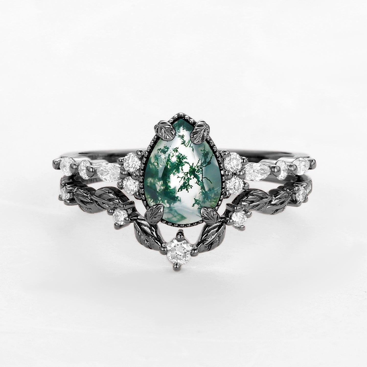 Black Gold Vintage Pear Shaped Moss Agate Leafy Ring Set 2pcs.