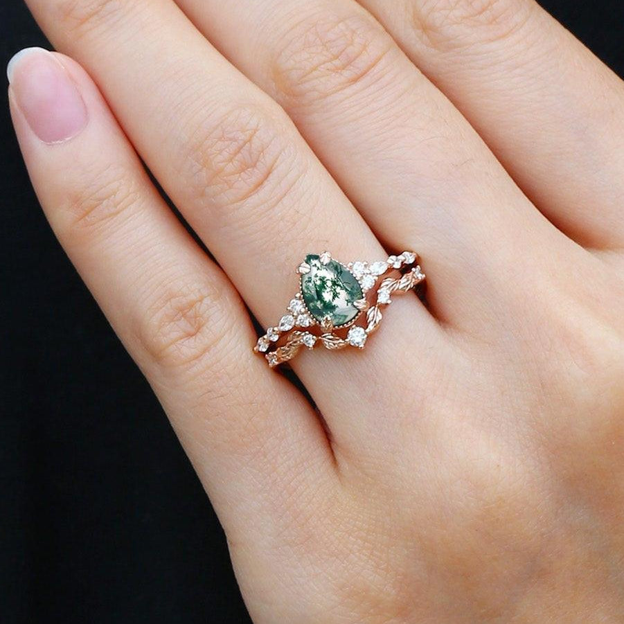 Black Gold Vintage Pear Shaped Moss Agate Leafy Ring Set 2pcs.
