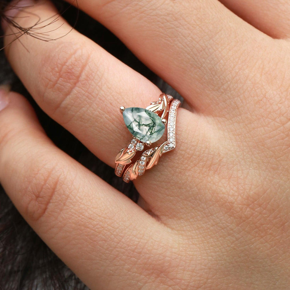 1.5ct Pear Cut Moss Agate Leafy Engagement Ring Set 2pcs.