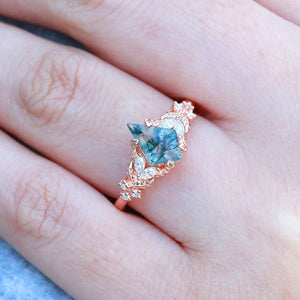 Kite Cut Moss Agate Vine Leafy Gold Engagement Ring.
