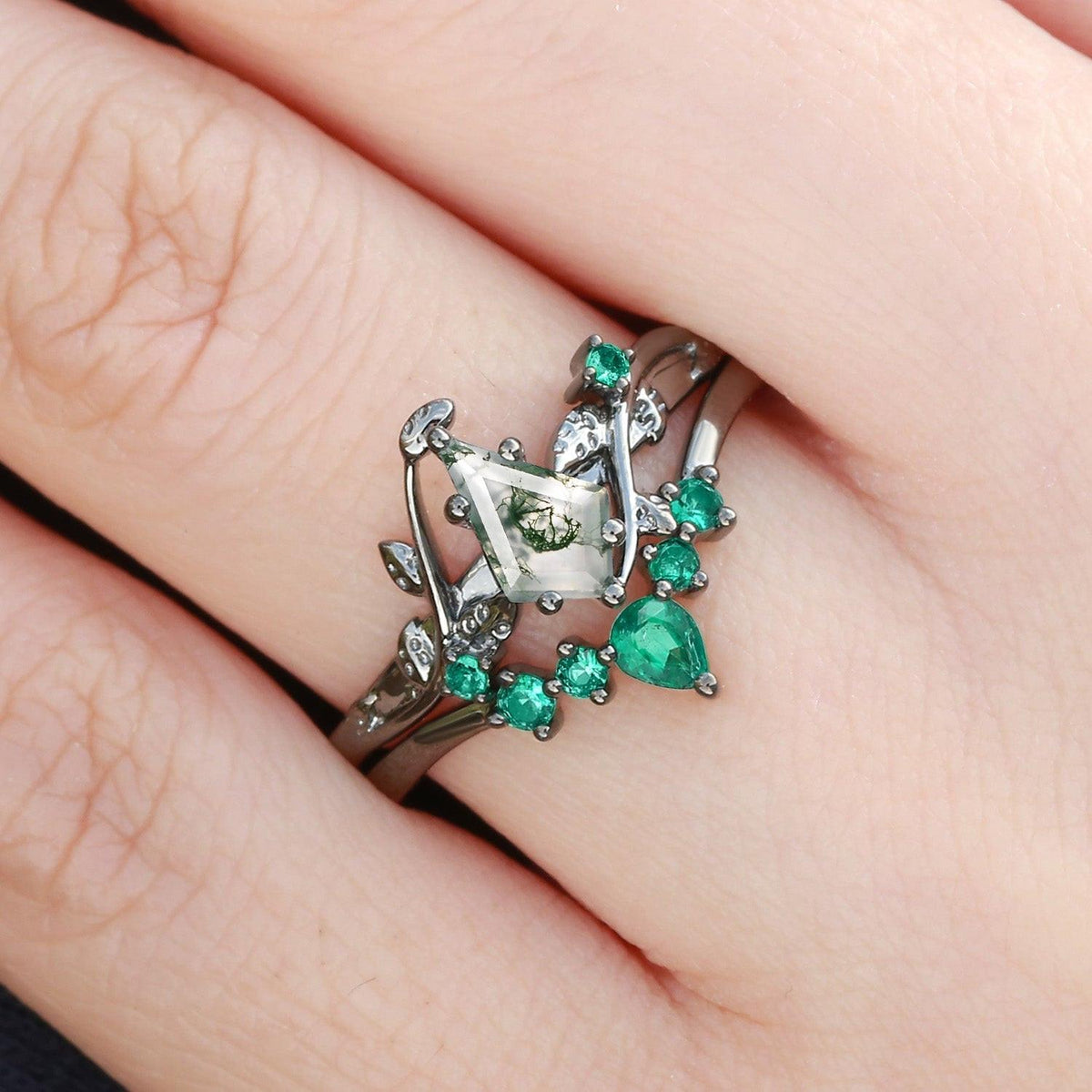 Willow’s Shadow | Black Gold Kite Cut Moss Agate & Emerald Leafy Bridal Set 2pcs.