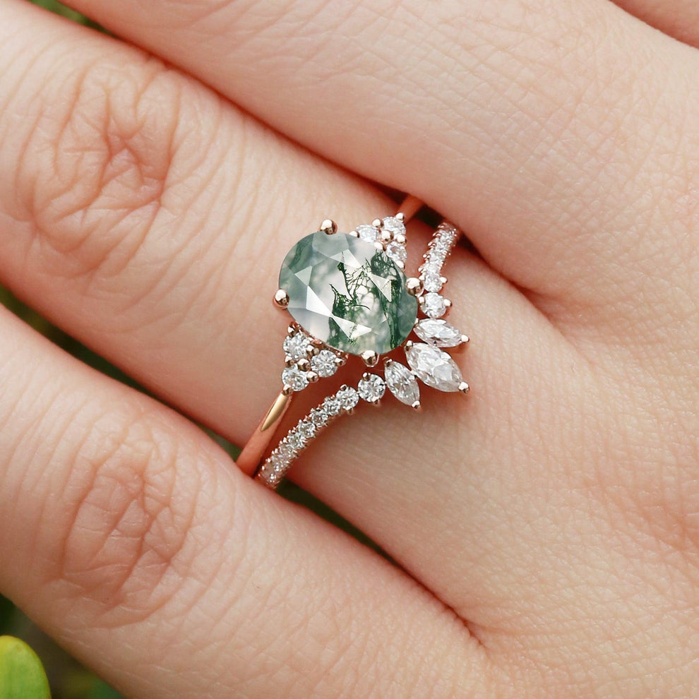Lydia 1.5ct Oval Cut Moss Agate Classic Cluster Gold Ring Set 2pcs.