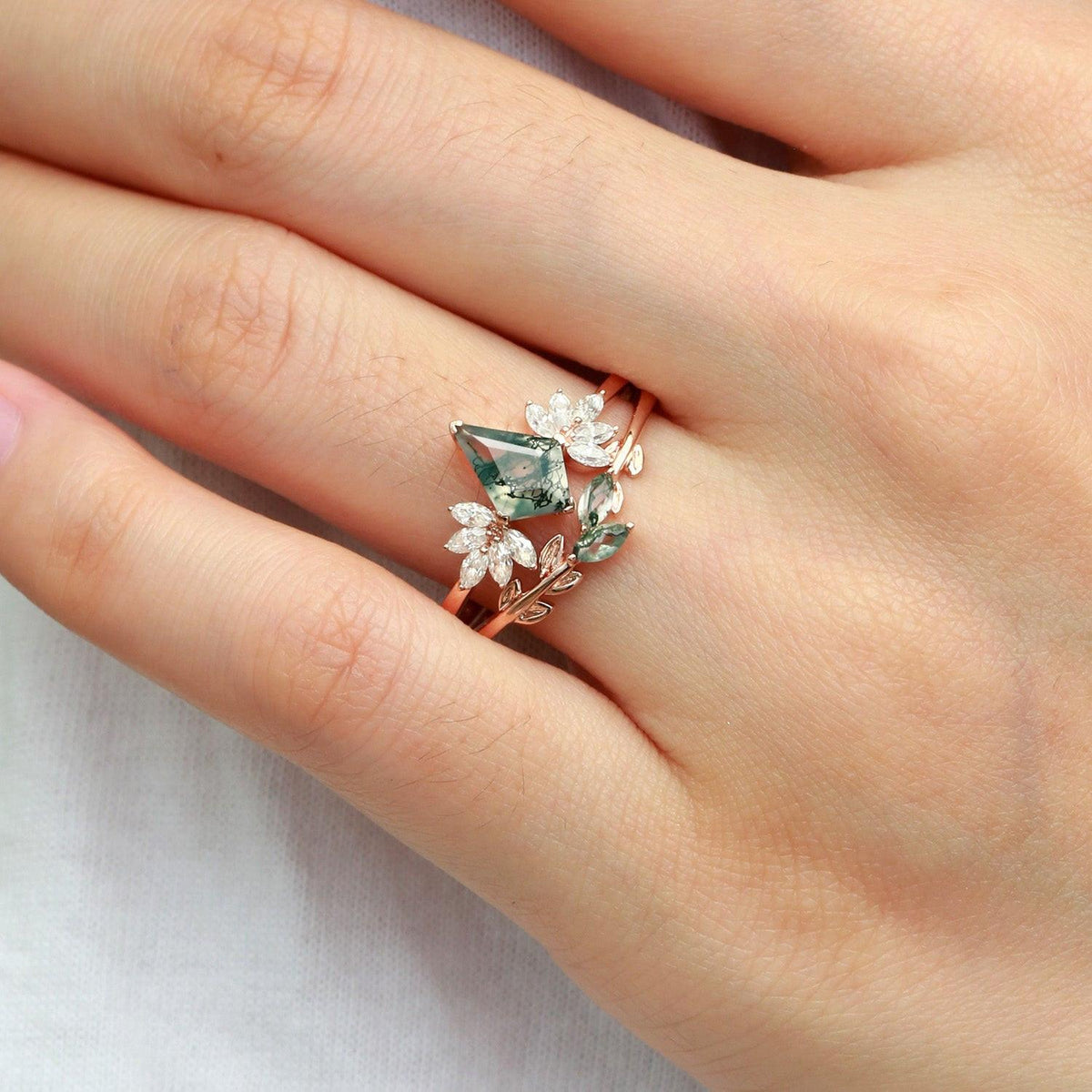 Amayah’s Enclave | Black Gold Moss Agate Leafy Engagement Ring Set 2pcs.