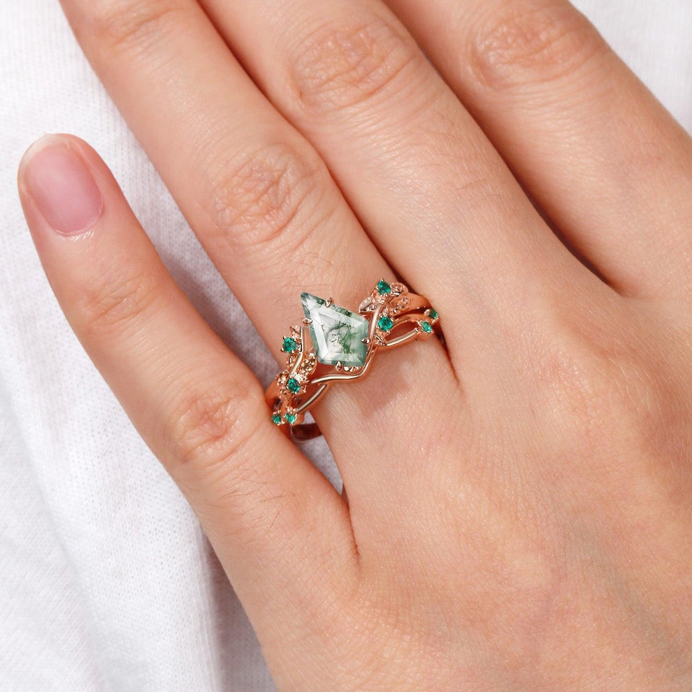 Mossy Nature Inspired Kite Shaped Moss Agate Leafy Ring Set 2pcs.