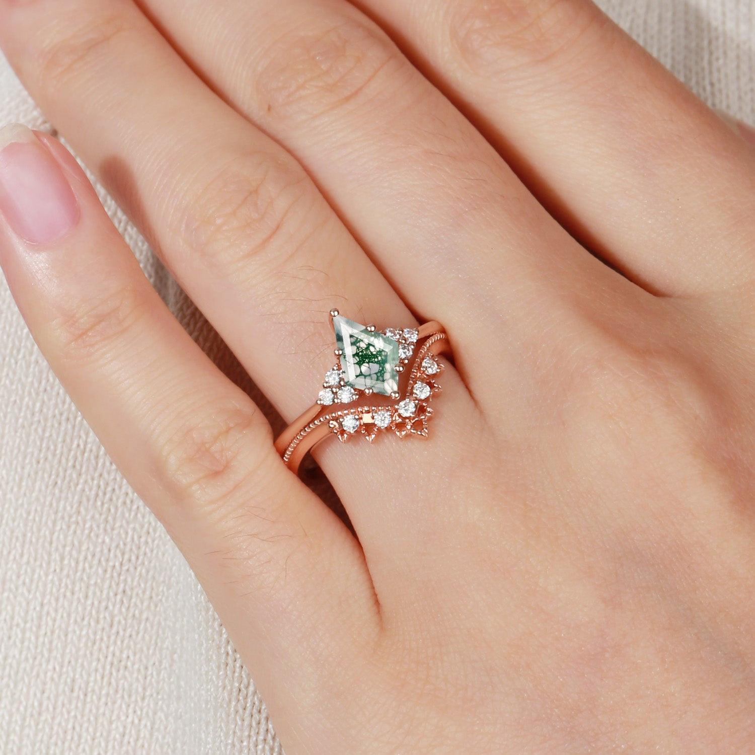 Cordelia’s Keepsake | Vintage Kite Cut Moss Agate Bridal Set 2pcs.