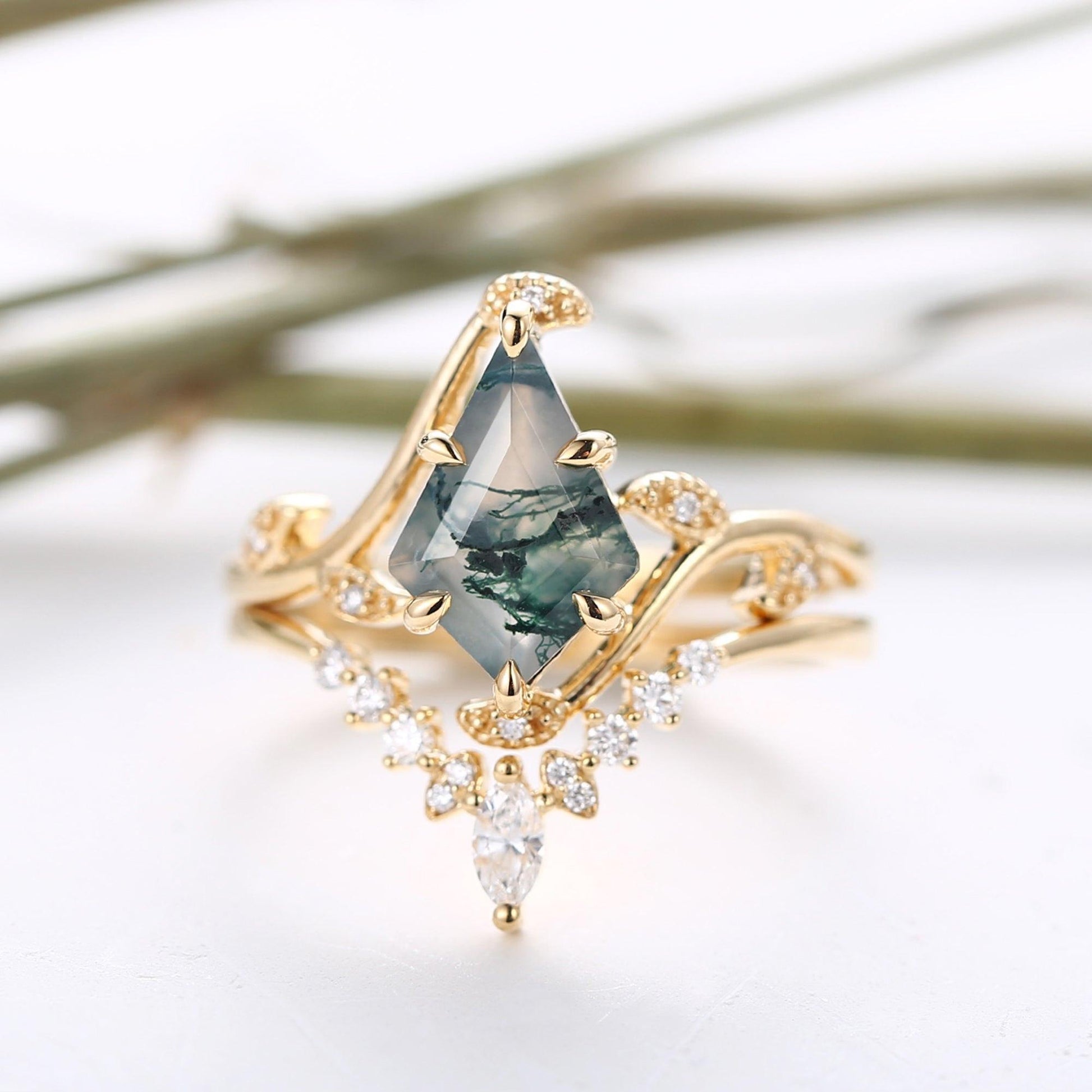 Ivy Unique Kite Cut Moss Agate Leafy Engagement Ring Sets 2pcs.