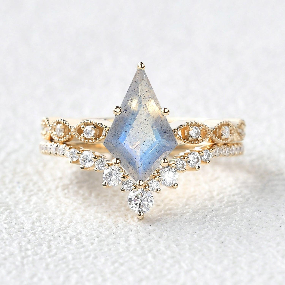 Winona 2.0ct Vintage Kite Cut Moss Agate Engagement Ring Set 2pcs.