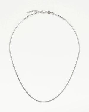 Stylist Short Square Snake Chain Necklace In Sterling Silver.