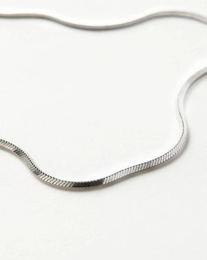 Stylist Short Square Snake Chain Necklace In Sterling Silver.