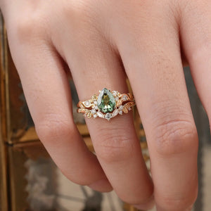 Sylvie’s Vine | Vintage Green Sapphire & Leaf Bridal Set 2pcs