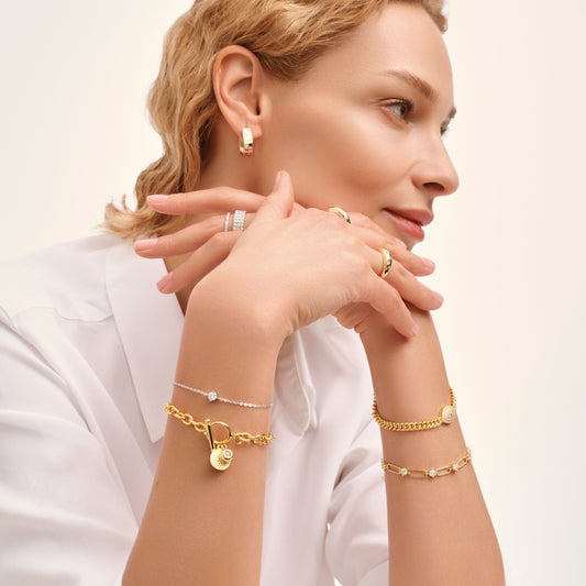 Dainty Round Brilliant Solitaire Bracelet - Stellaradorn