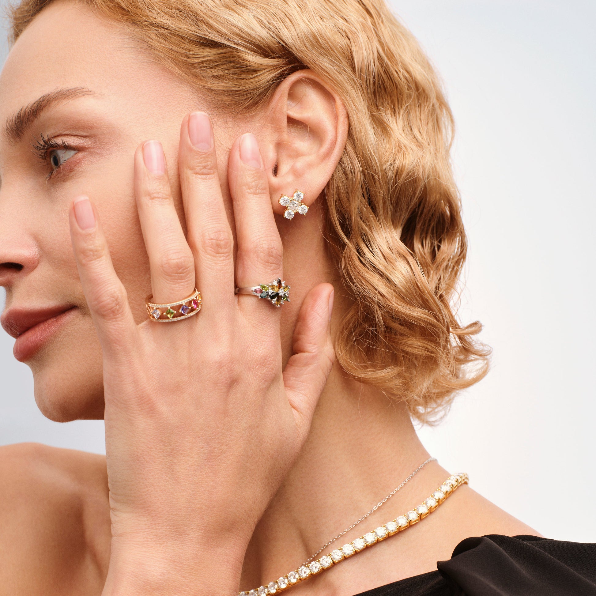 Sparkle Cross Stud Earrings - Stellaradorn