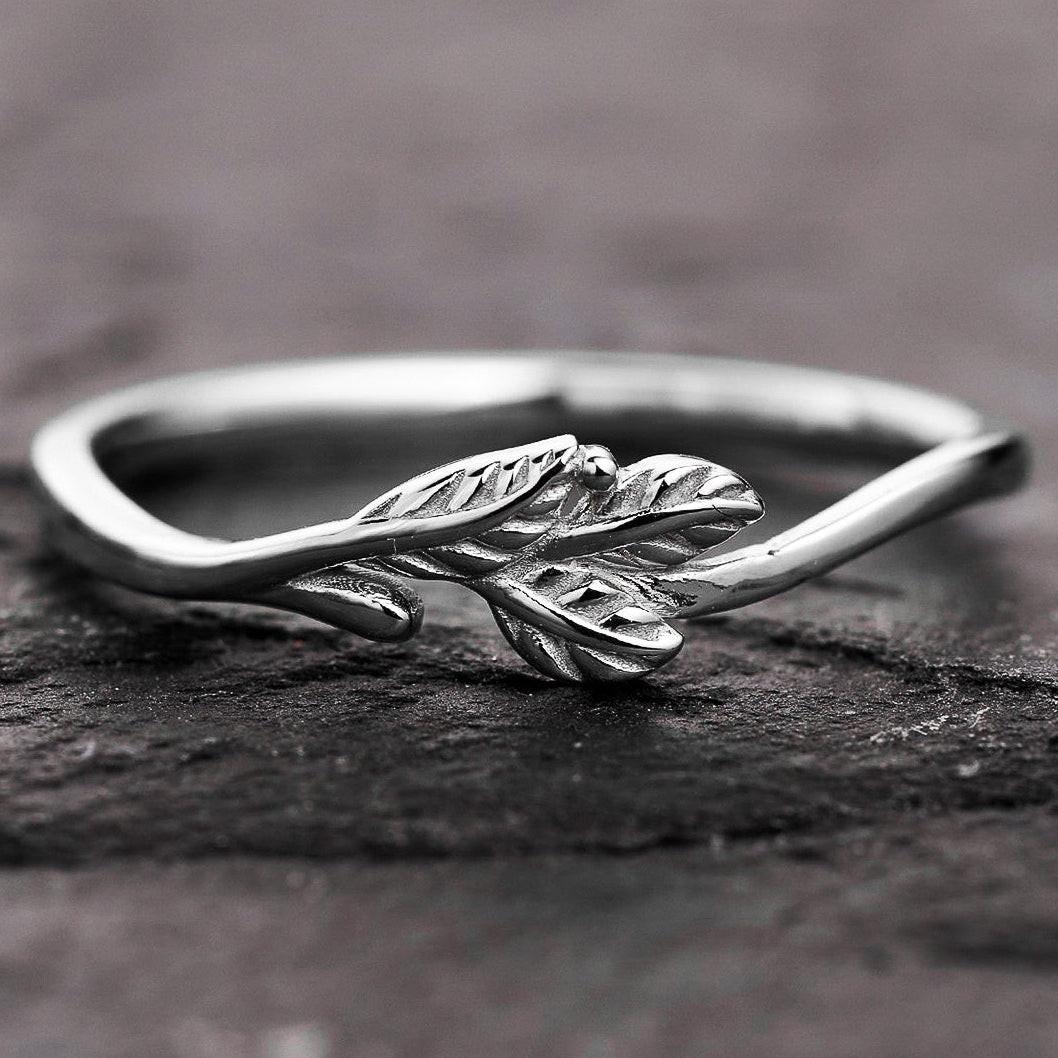 The Minimalist Pair – Classic & Leaf Designs in Polished Wedding Bands.