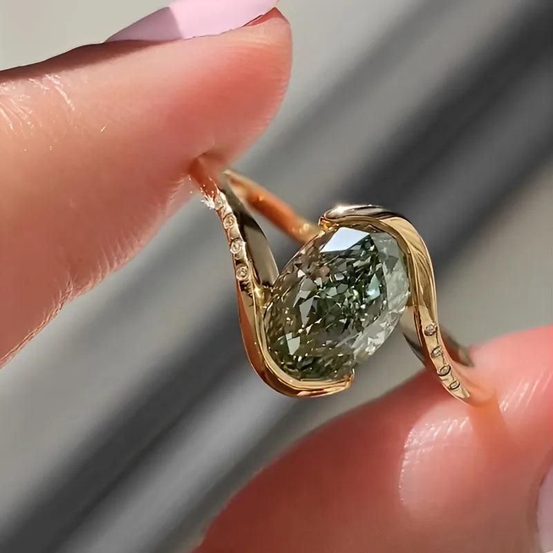 4CT Oval Cut Vintage Style Green Gemstone Ring